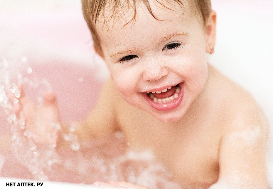 Как правильно купать новорожденного ребенка первый раз? Как часто надо купать ребенка?